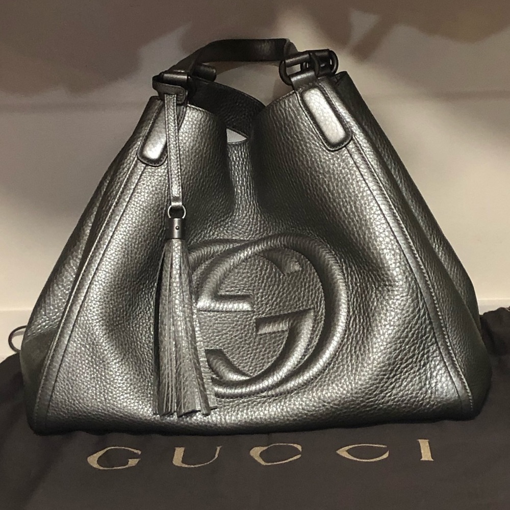 Gucci Grey Pebbled Leather Soho Shoulder Bag